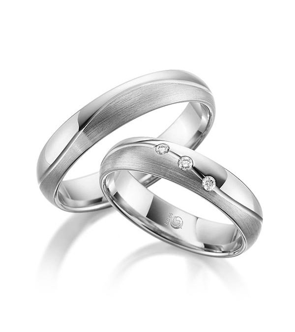 Originales anillos de Platino mitad mate mitad pulido con diamantes - Alianzas de boda - 

