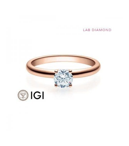 Gold engagement with lab grown diamond in Madrid | Staring