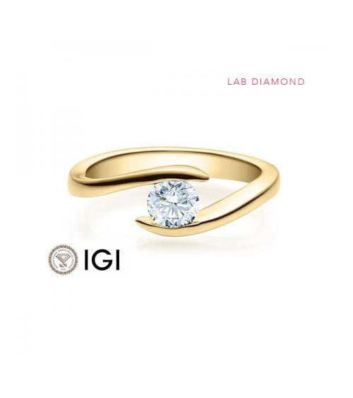 Original gold engagement ring with lab grow diamonds | Staring