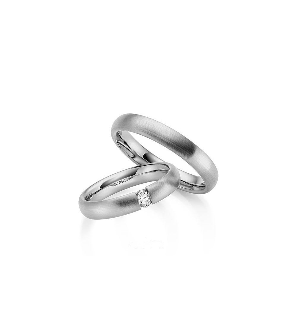 Alianzas exclusivas de matrimonio mate en Platino 950 en Tenerife I Staring