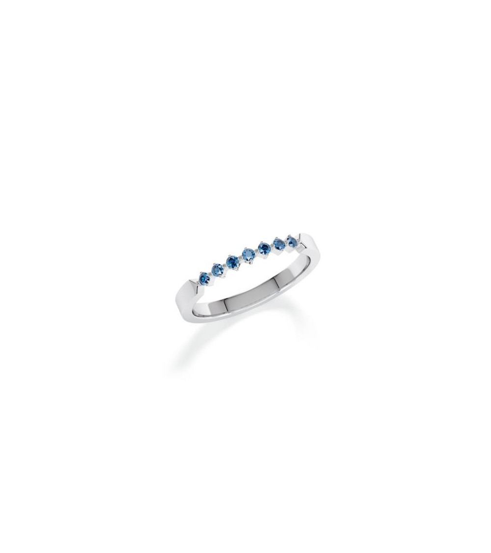 Memoire de oro blanco o platino con diamantes azules  | Staring