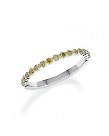 Anillo de oro blanco o platino con diamantes de colores  | Staring