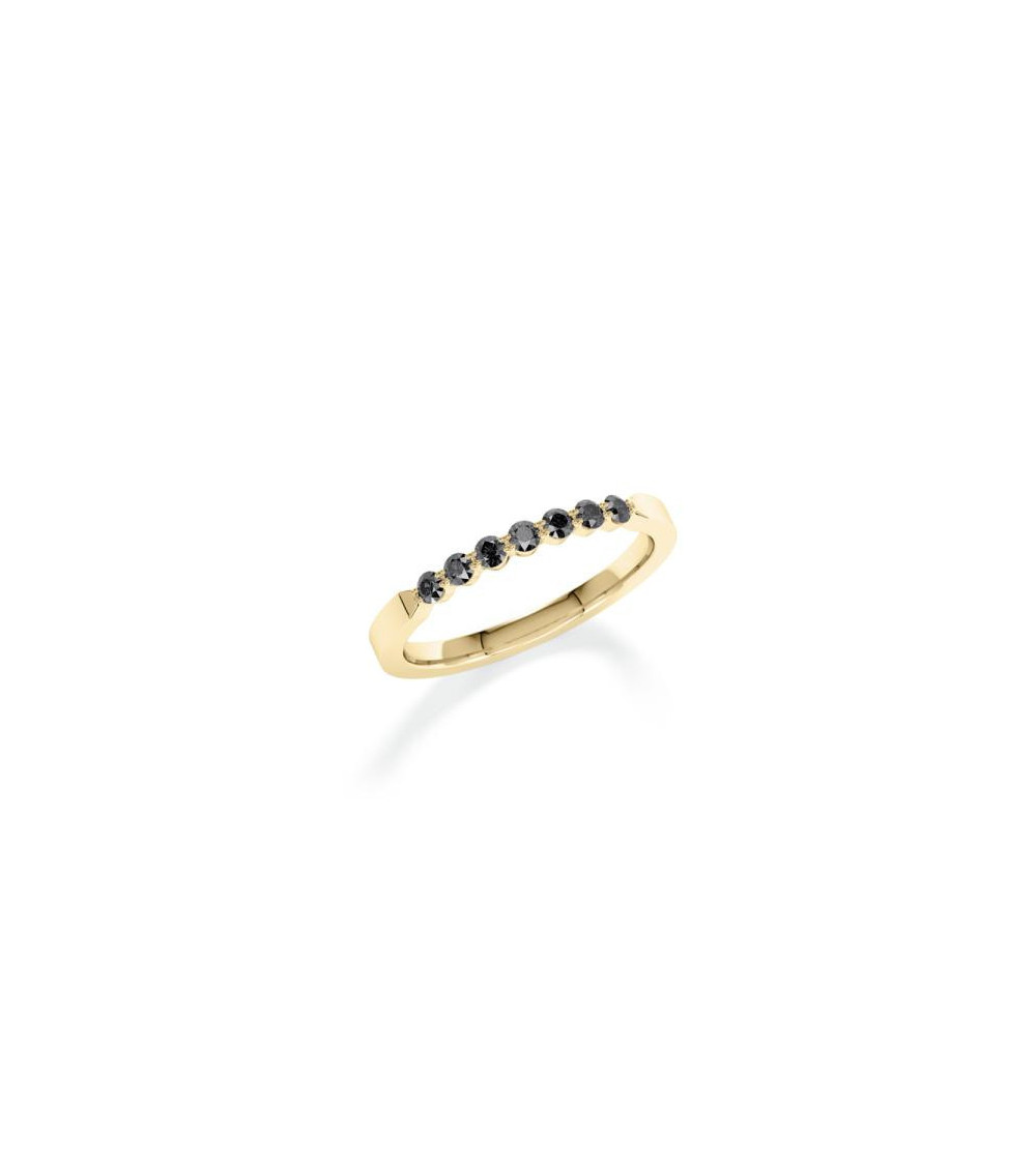 Anillo de oro amarillo con diamantes negros | Staring