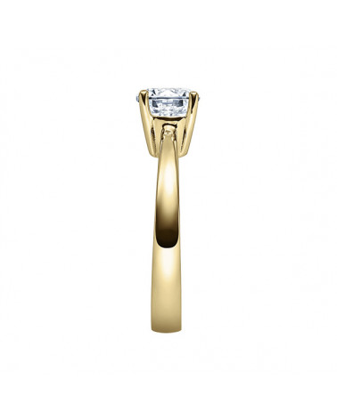 Gold engagement ring with synthetic and responsible diamond | Staring