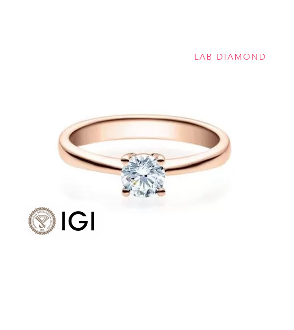 Gold engagement ring with synthetic diamond | Staring