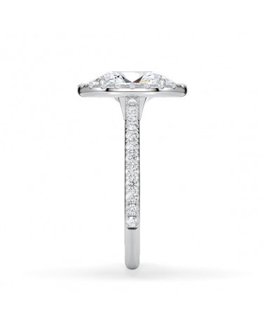 Halo engagement rings with lab-grown diamonds | Staring