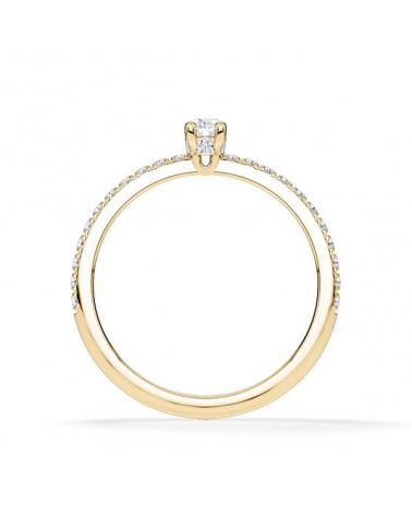 Oval-cut certified diamond engagement rings | Staring