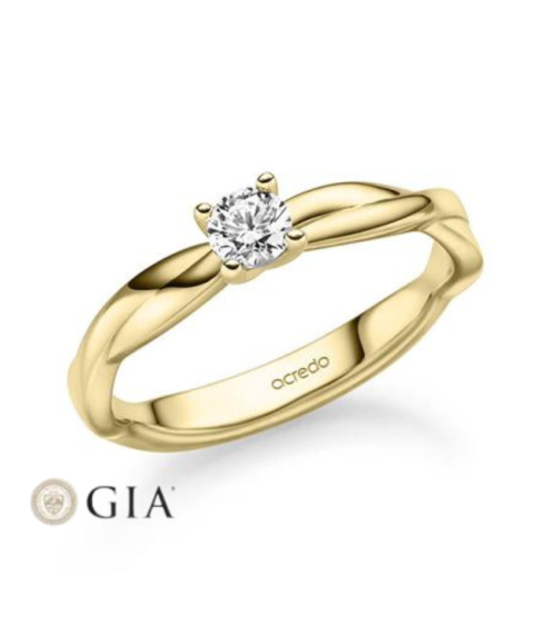 Unique yellow gold engagement rings | Staring